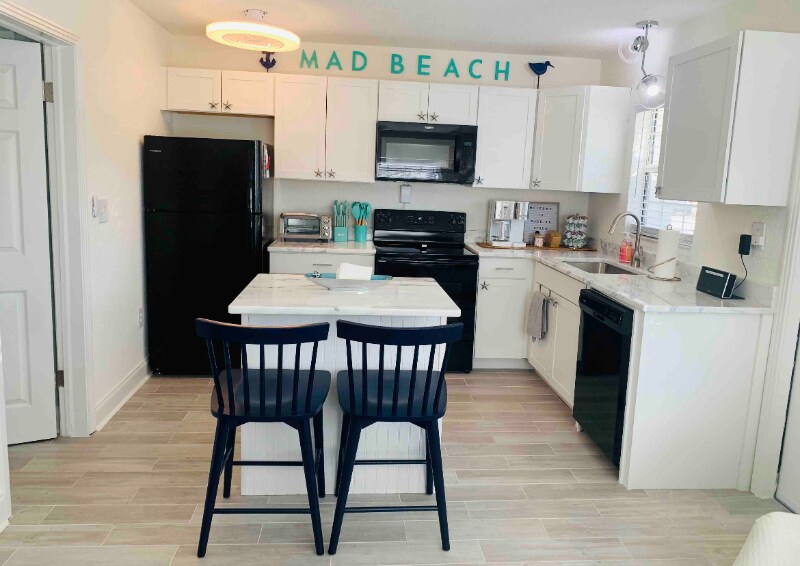 Building Photo - 154 147th Ave