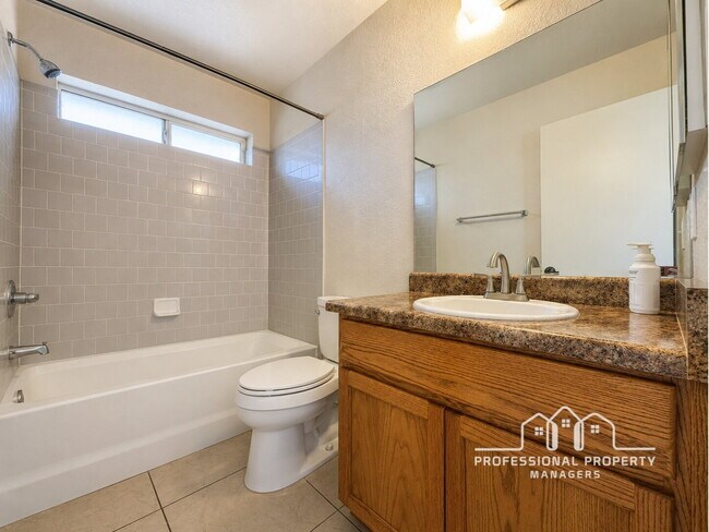 Building Photo - “Cozy 3-Bedroom, 2-Bathroom Home in Desert Oasis”