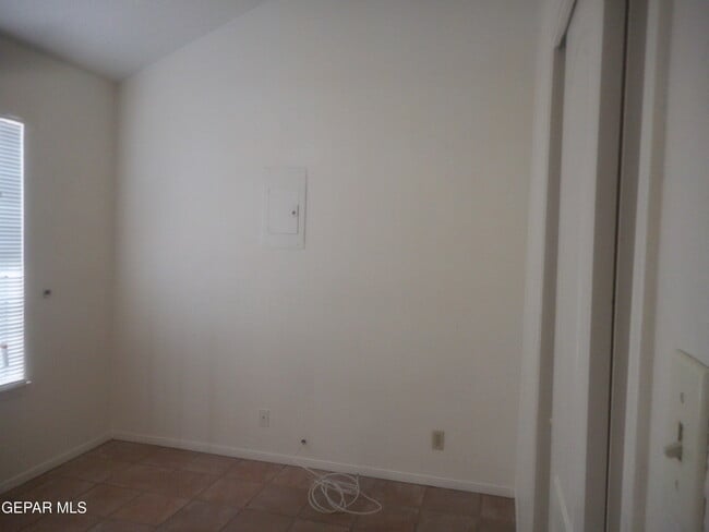 Building Photo - 1538 Rebecca Ann Dr