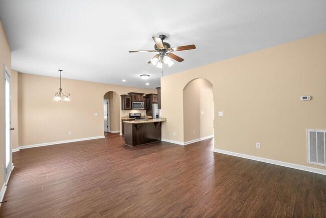Building Photo - 1313 Allmon Dr