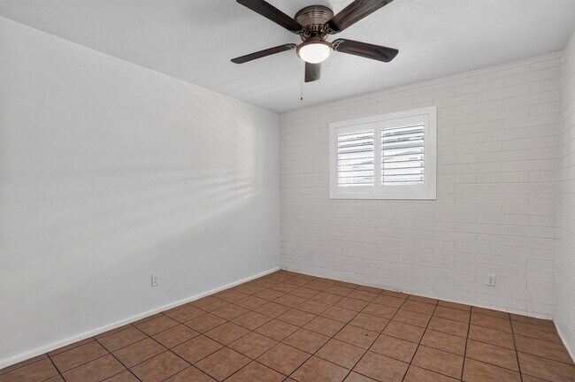 Building Photo - 4214 N 17th St