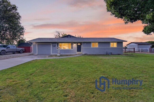 Building Photo - 13159 Ocotillo Dr