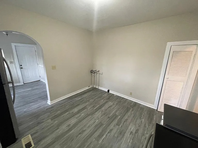 Building Photo - 3587 Midway Rd