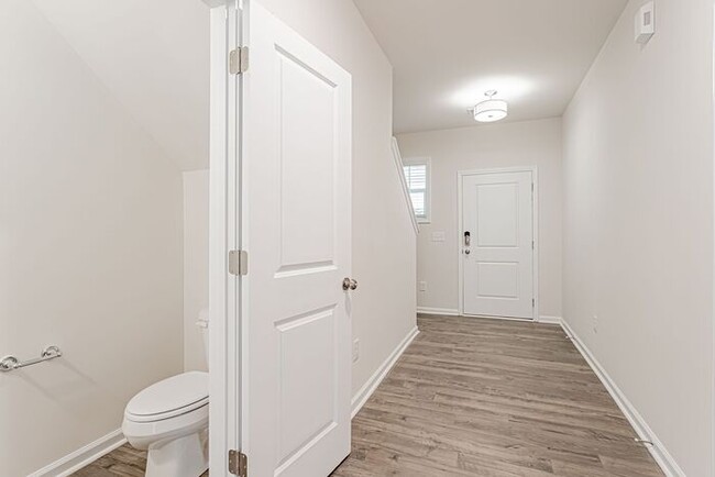 Building Photo - Brand New Townhome in Peachtree Park in Du...