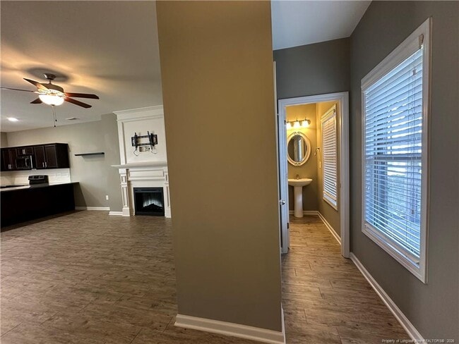 Building Photo - 5613 Bright View St