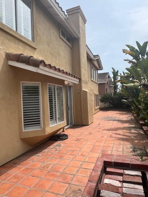 Building Photo - 1137 Avenida Sobrina