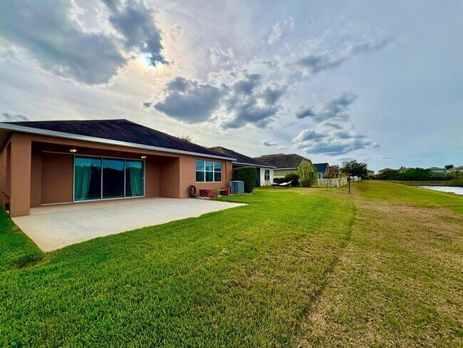 Building Photo - 12822 Hampton Hill Dr