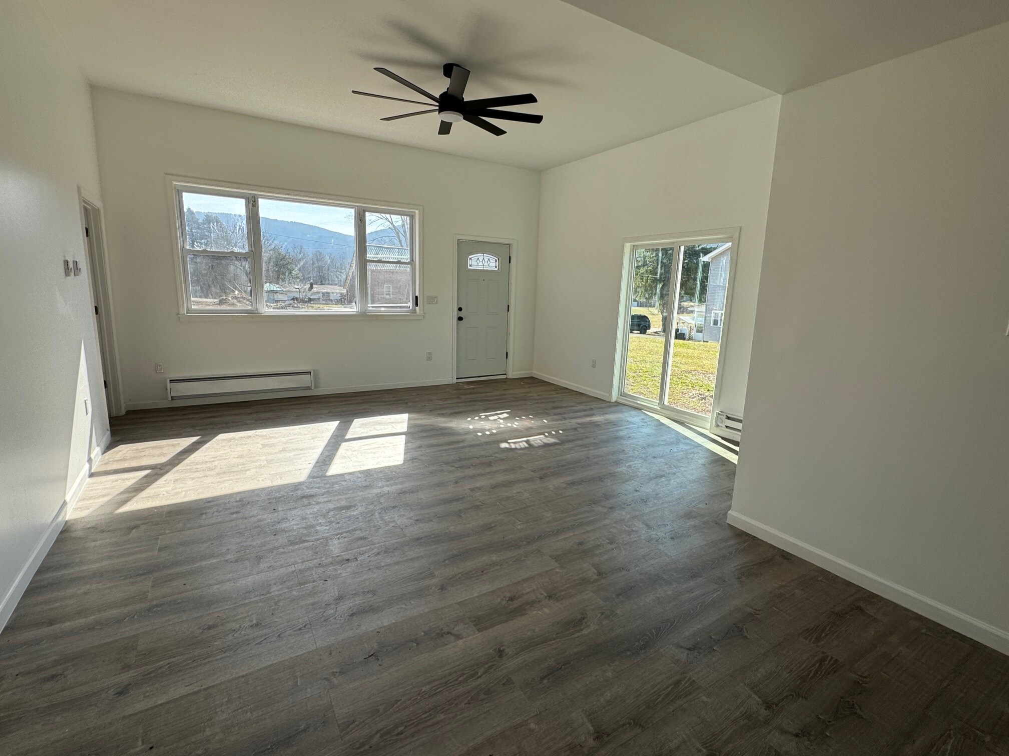 Building Photo - 21 Elk Creek Rd