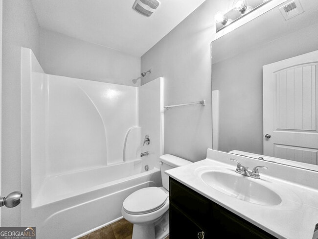 Building Photo - 5689 Grande River Rd