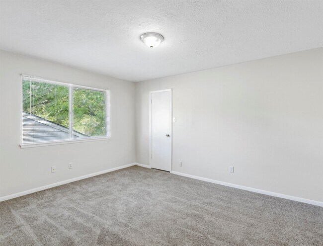 Building Photo - 6514 Winkleman Rd