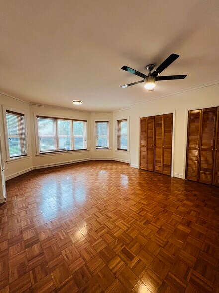 Living room on main level - 6937 S Merrill Ave