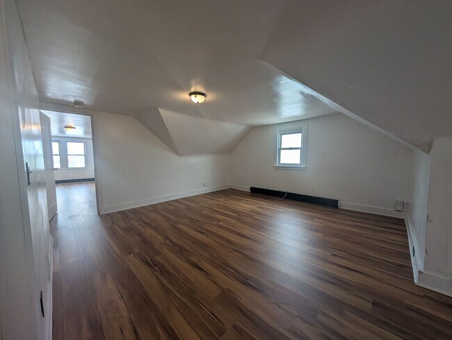 Building Photo - 10711 Joan Ave