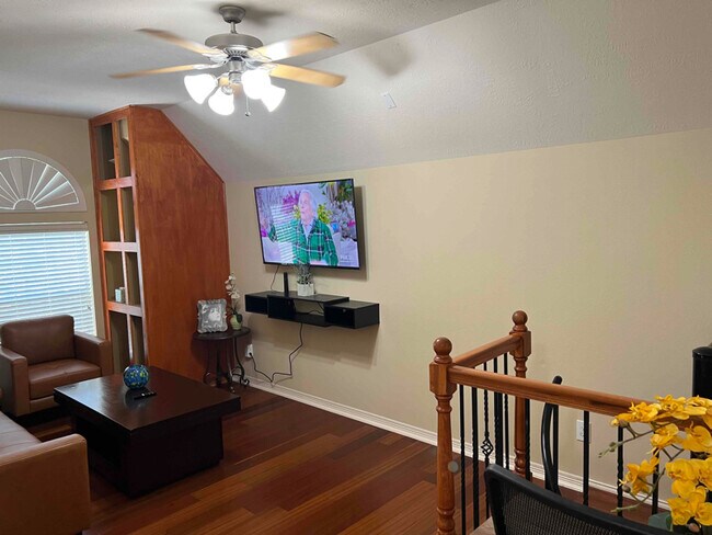 Building Photo - 14014 Summer Ash Ln