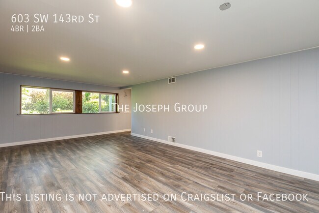 Building Photo - 603 SW 143rd St