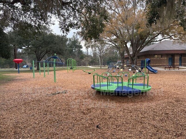 Building Photo - 2383 NW 22nd Ct