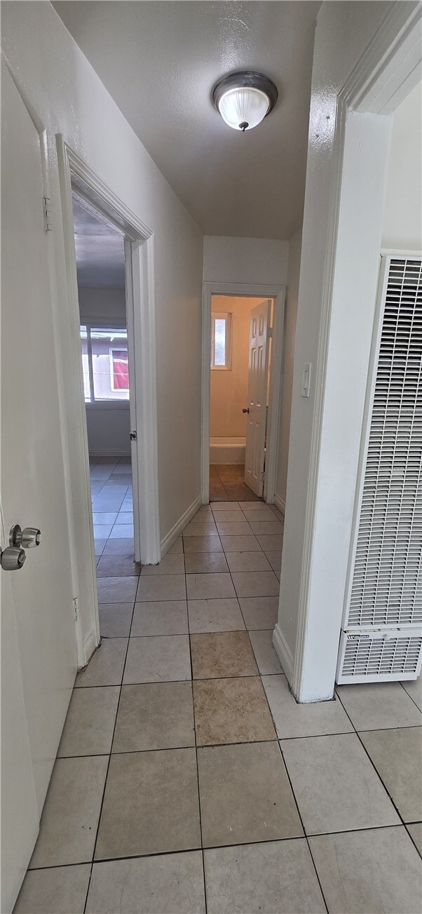 Building Photo - 1095 E Nocta St