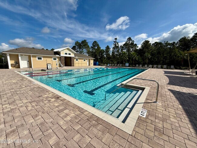 Building Photo - 2917 Buck Creek Pl