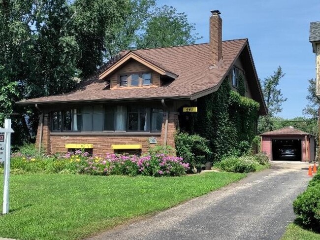 Primary Photo - 440 South St