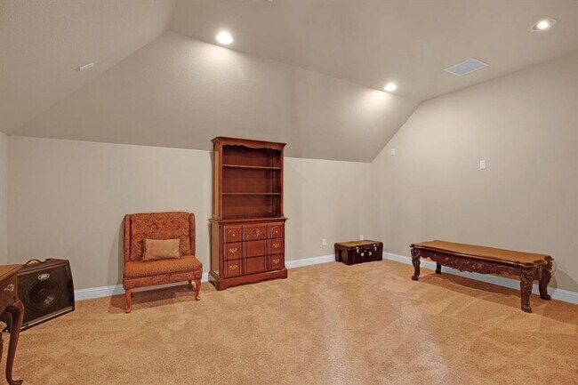 Building Photo - 5508 Lipan Apache Bend
