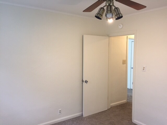 Building Photo - 4213 E Pleasant Run Pkwy S Dr