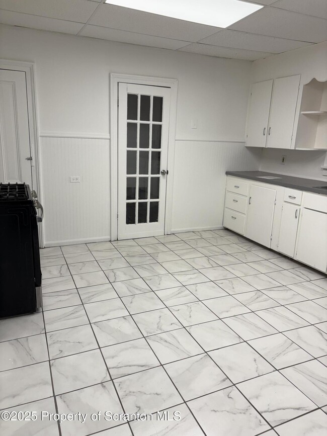 Building Photo - 31 Washington St