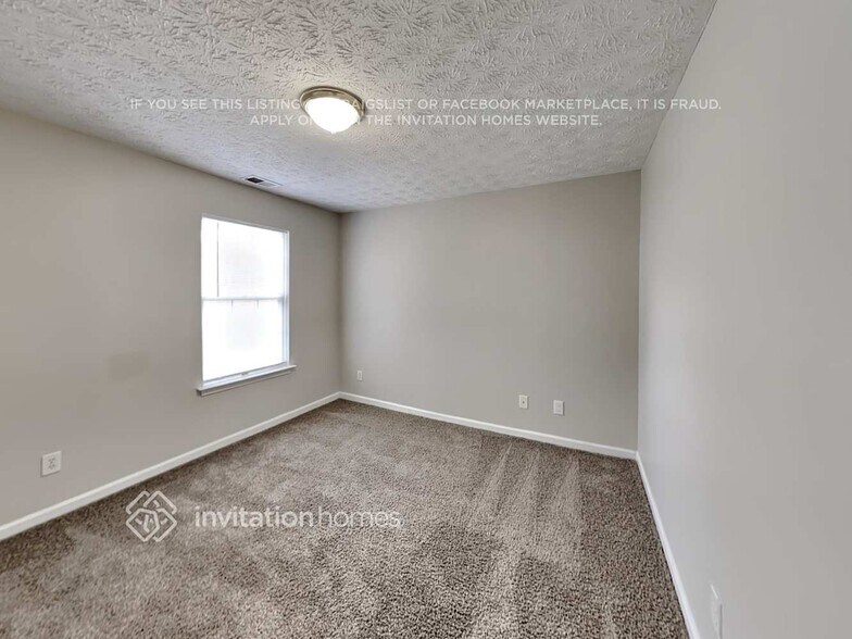 Building Photo - 186 Crestbend Ln