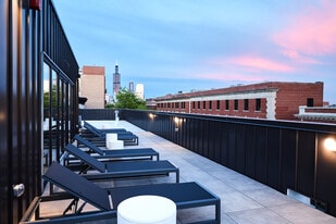 Building Photo - The West End Club