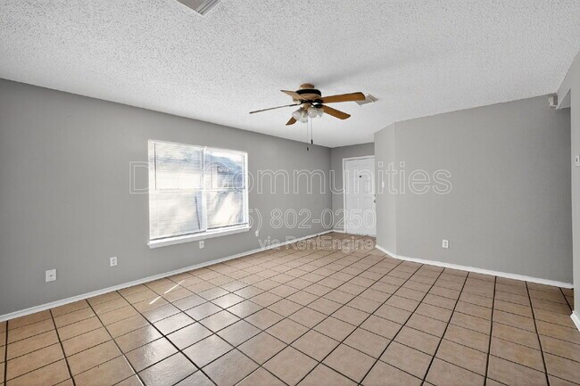 Building Photo - 6721 Haven Meadow Dr