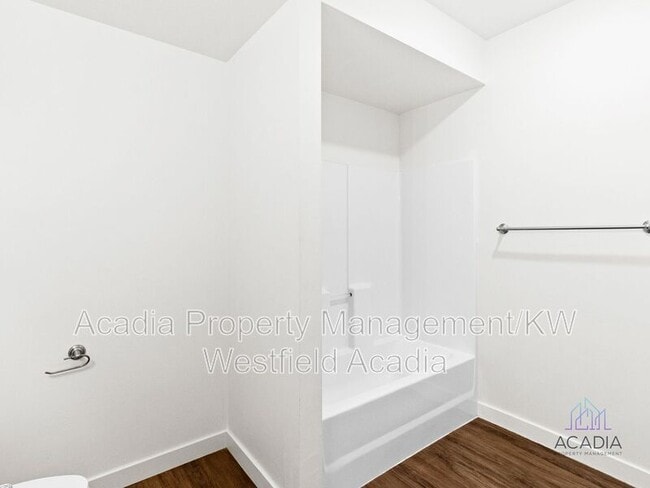 Building Photo - 788 E 500 S