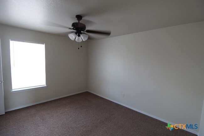 Building Photo - 402 Bowden Ave