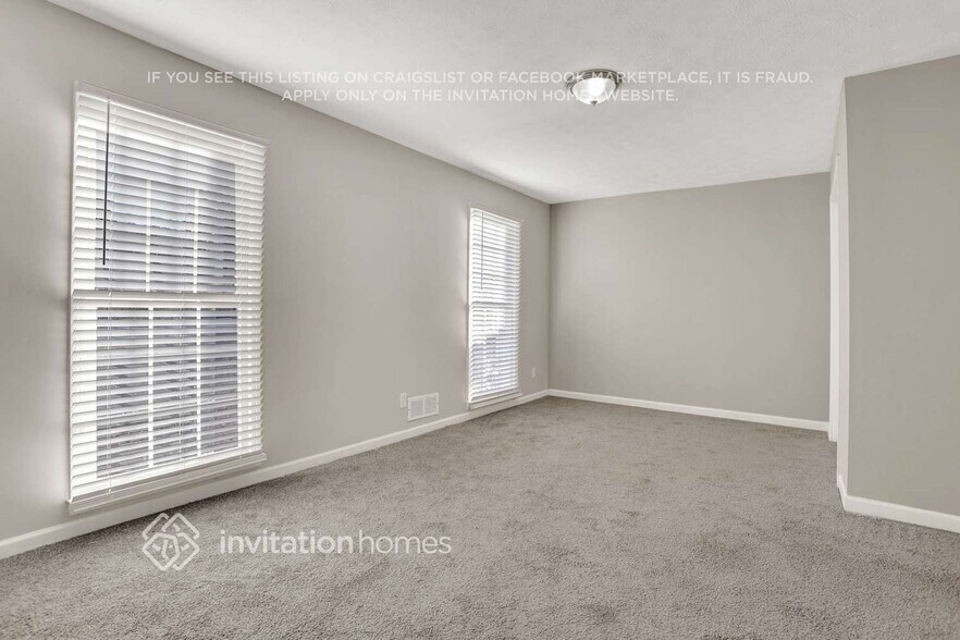 Building Photo - 2180 Riverbrook Rd