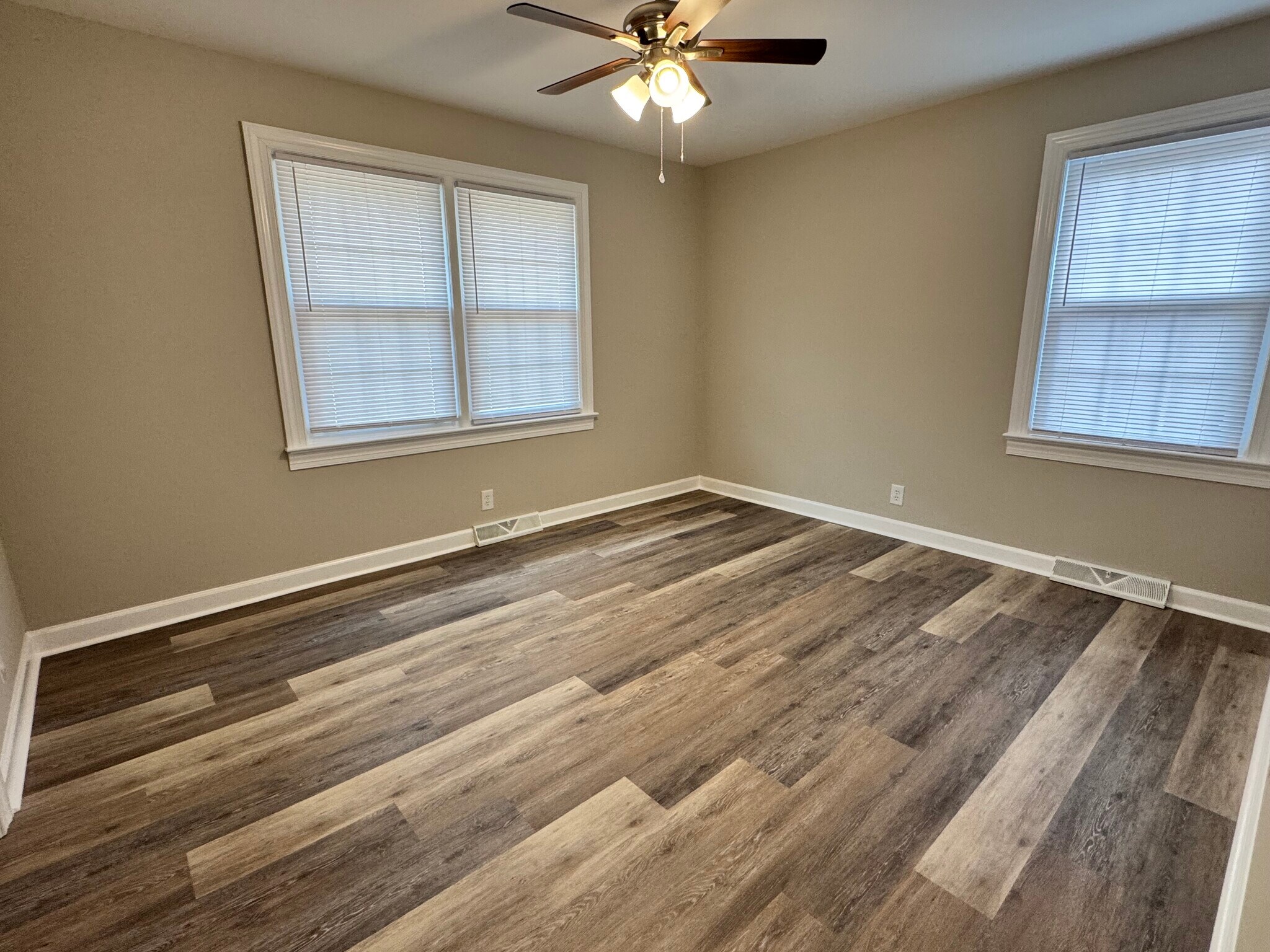 Building Photo - 821 Buck Swamp Rd