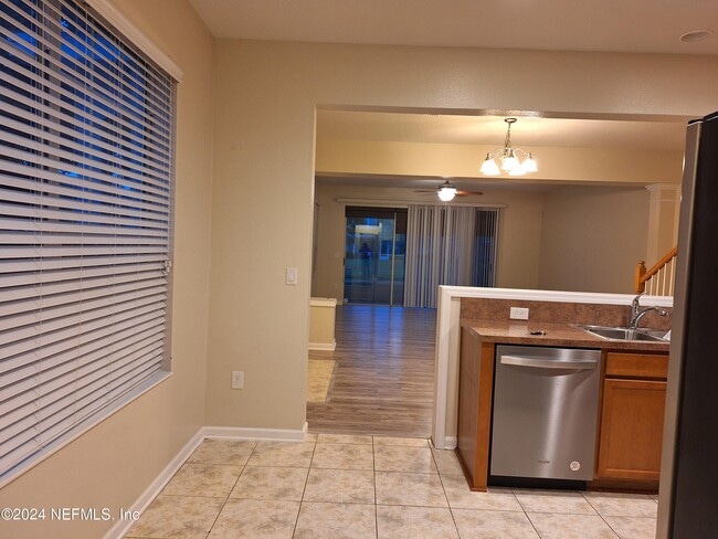 Building Photo - 13410 English Peak Ct