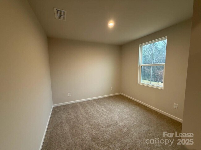 Building Photo - 10149 Florentine Wy