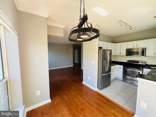 Building Photo - 4551 Strutfield Ln