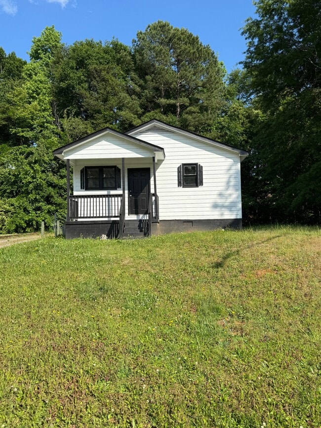 Building Photo - 115 Terrace Dr