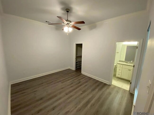 Building Photo - 1474 Partierre Ln
