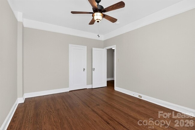 Building Photo - 301 W 10th St