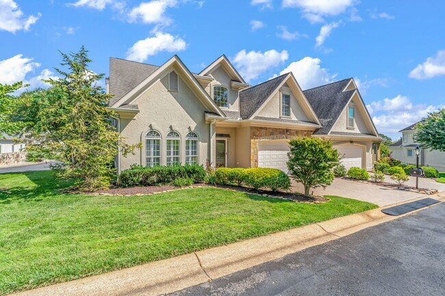 Building Photo - 9230 Honors Way