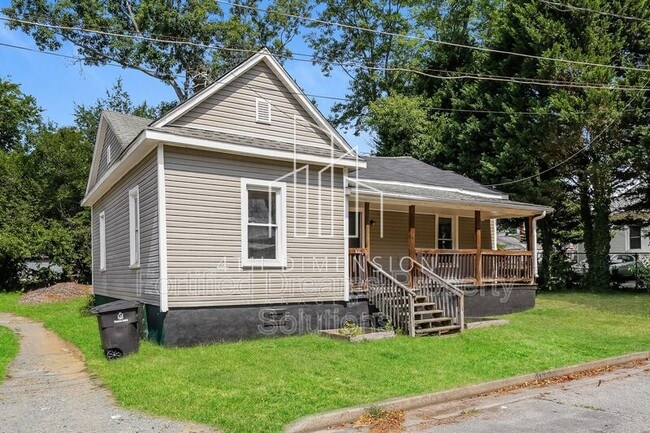 Building Photo - 2214 Nissen Ave