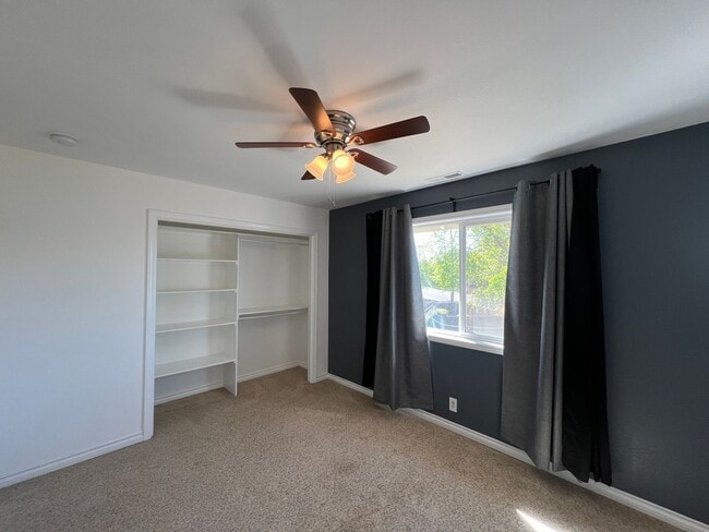 Building Photo - 1592 Kingston Way