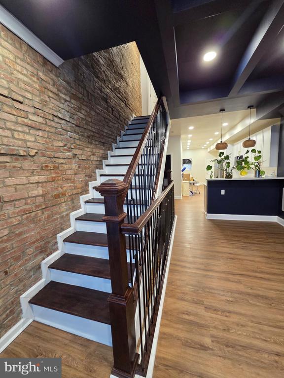 Building Photo - 2321 McCulloh St