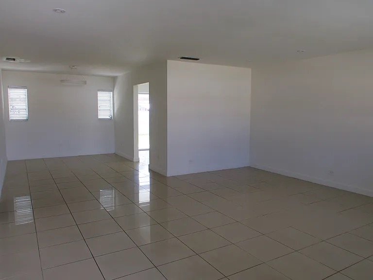 Building Photo - 3011 SW 97th Ct