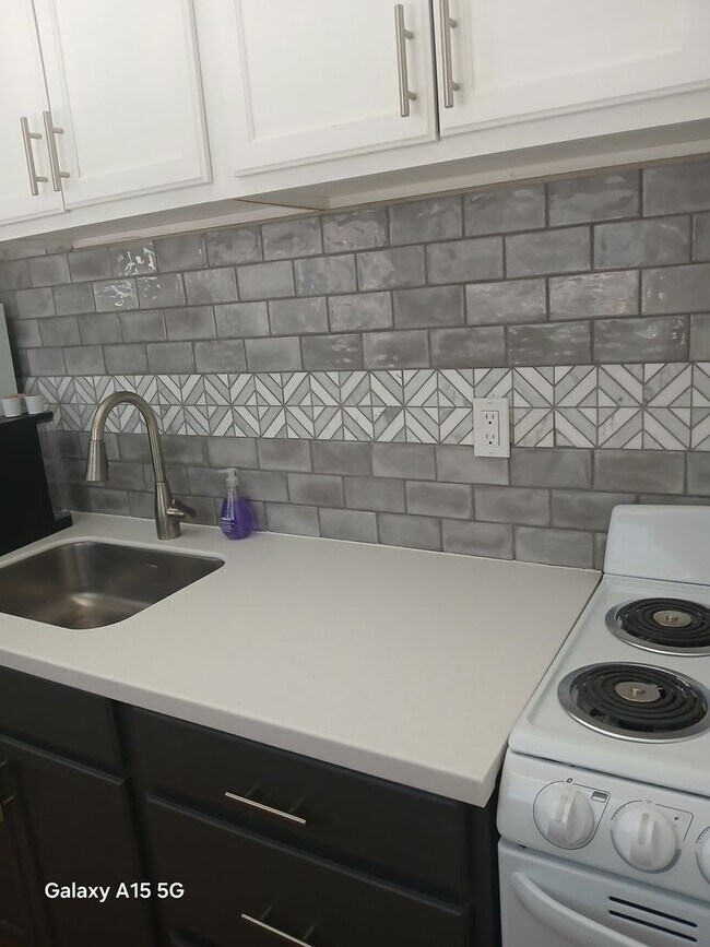 Building Photo - Powder Village Condominiums Unit A8