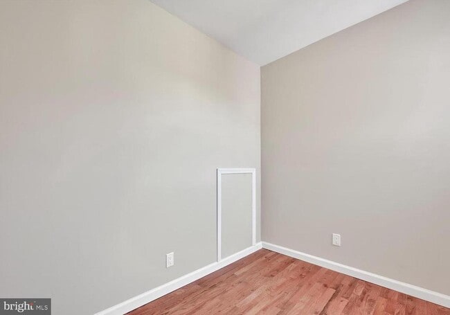 Building Photo - 1318 S Reese St