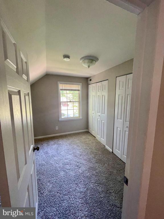 Building Photo - 705 Pomona Ave