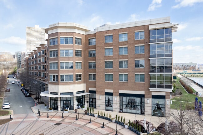 Building Photo - Grandview II at Port Imperial