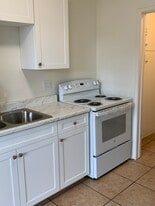 Building Photo - 212 Garrett Ave
