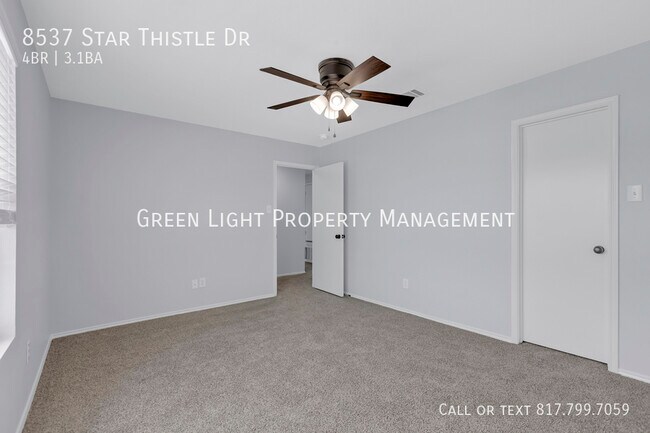 Building Photo - 8537 Star Thistle Dr