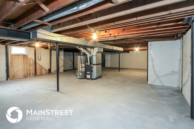 Building Photo - 1013 Miss Belle St